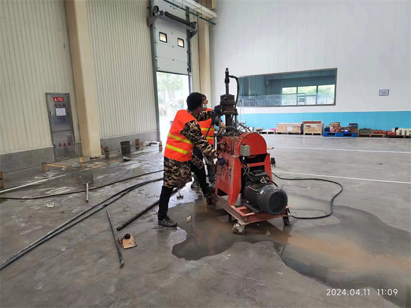 夏县厂房地面下沉塌陷注浆加固施工